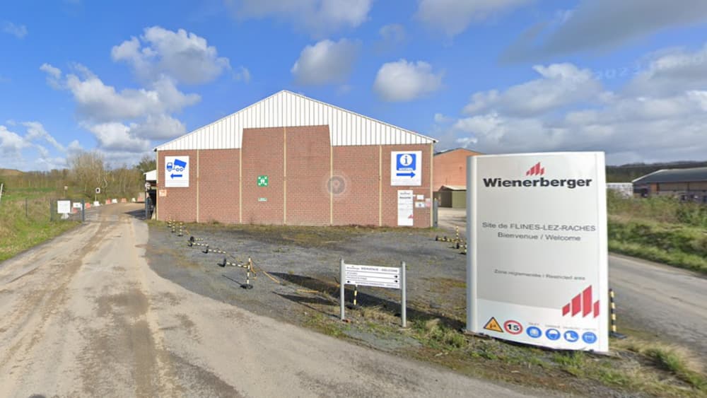 les faits divers en france FlineslezRâches un salarié décède dans